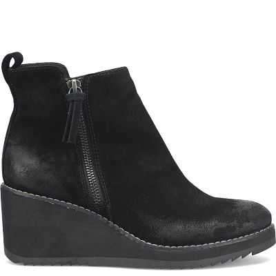Emeline shown in Black Suede (Black)